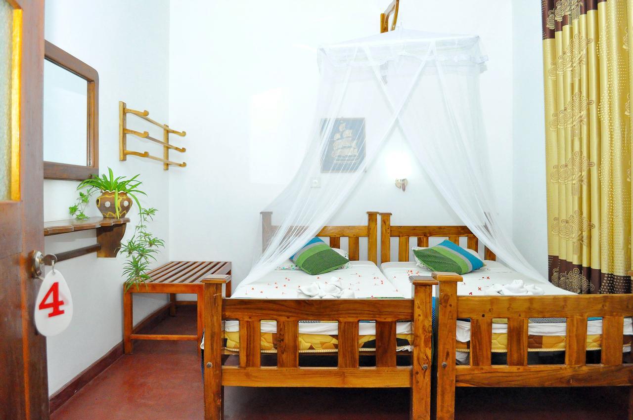 Heritage Walawa Resort Uda Walawe Extérieur photo